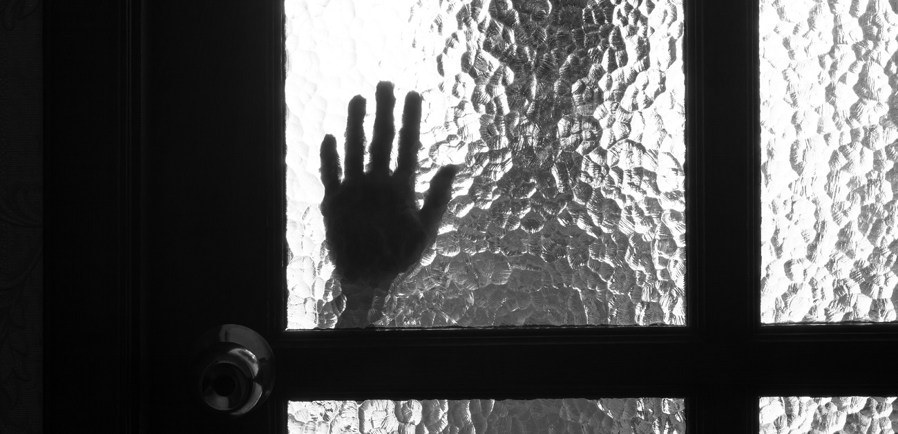 scary-real-estate-stories:-the-house-is-vacant,-but-someone’s-home…