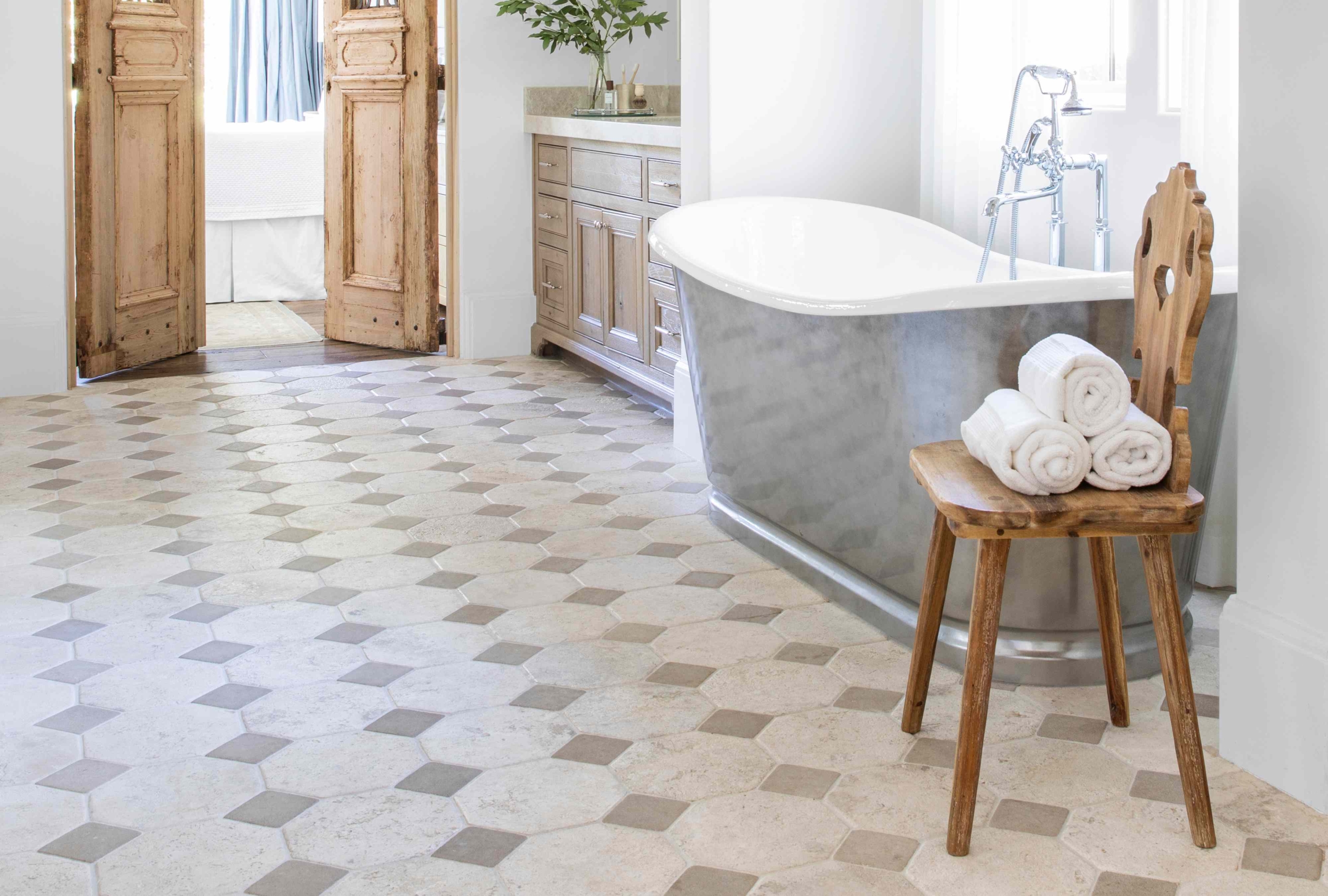 this-vintage-tile-pattern-is-popping-up-everywhere—and-it’s-easy-to-love