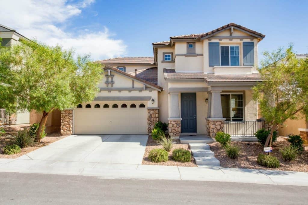 for-sale-by-owner-vs-hiring-a-realtor:-which-is-right-for-you?