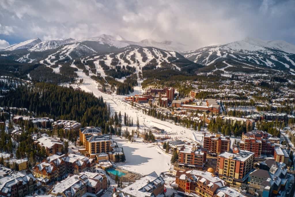 top-10-us.-towns-where-vacation-homes-dominate-the-market