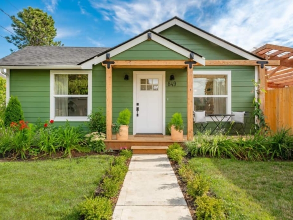 can-you-pay-off-your-mortgage-early-with-extra-payments?