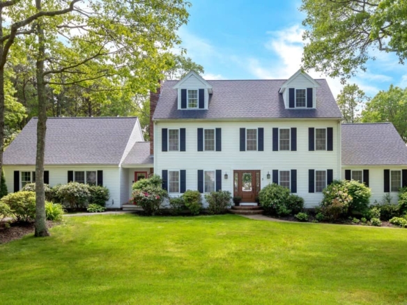 first-time-home-buying-checklist:-15-things-to-do-before-you-get-the-keys