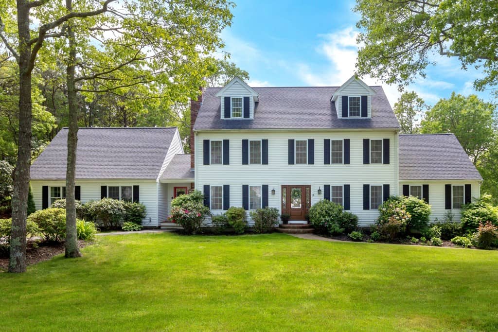 first-time-home-buying-checklist:-15-things-to-do-before-you-get-the-keys