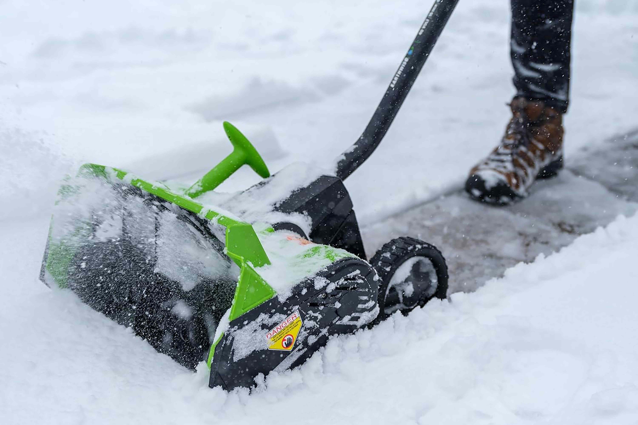an-expert-shares-common-snow-blowing-mistakes-to-avoid—plus,-9-budget-friendly-snow-removal-alternatives